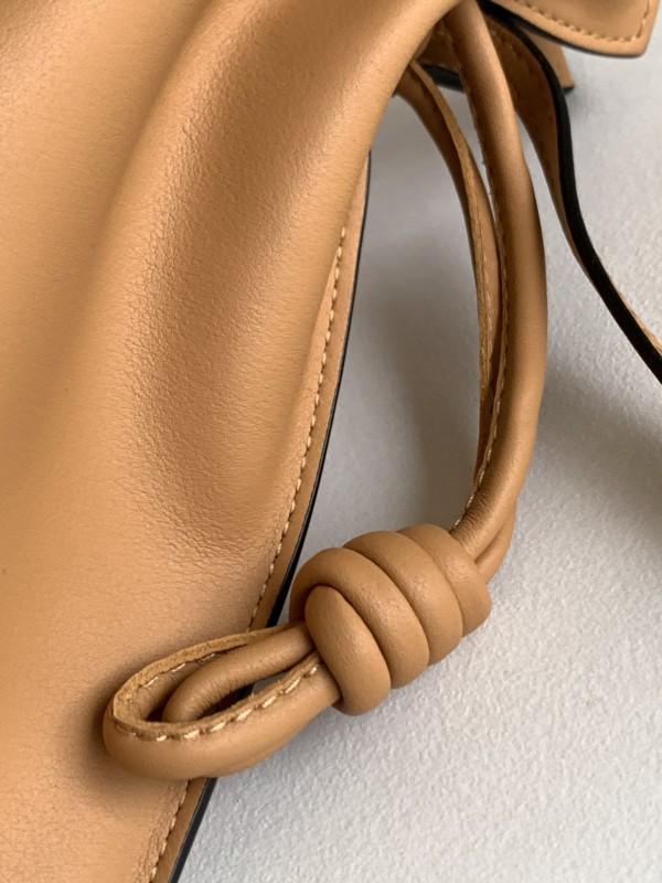 Loewe 020 4