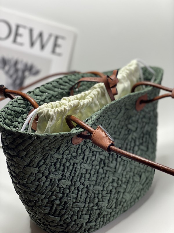 Loewe 022 4