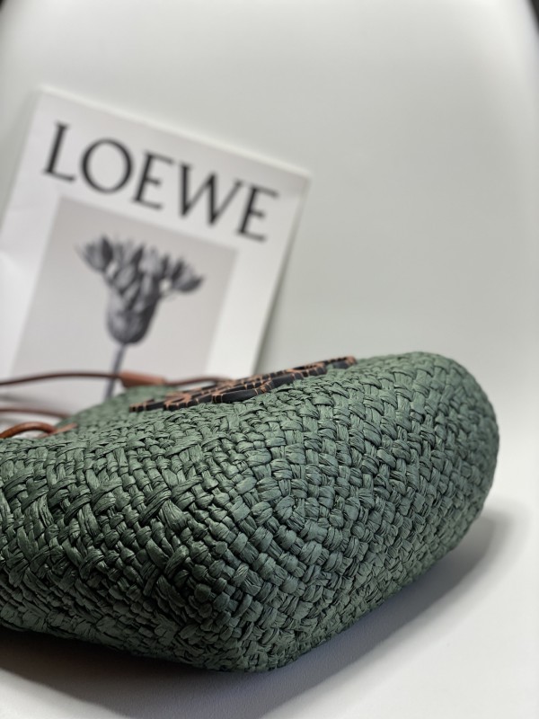 Loewe 027 4