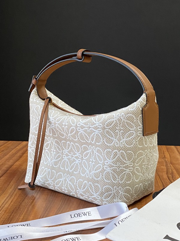 Loewe 029 4