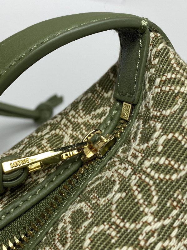 Loewe 030 4