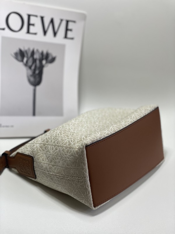 Loewe 031 4