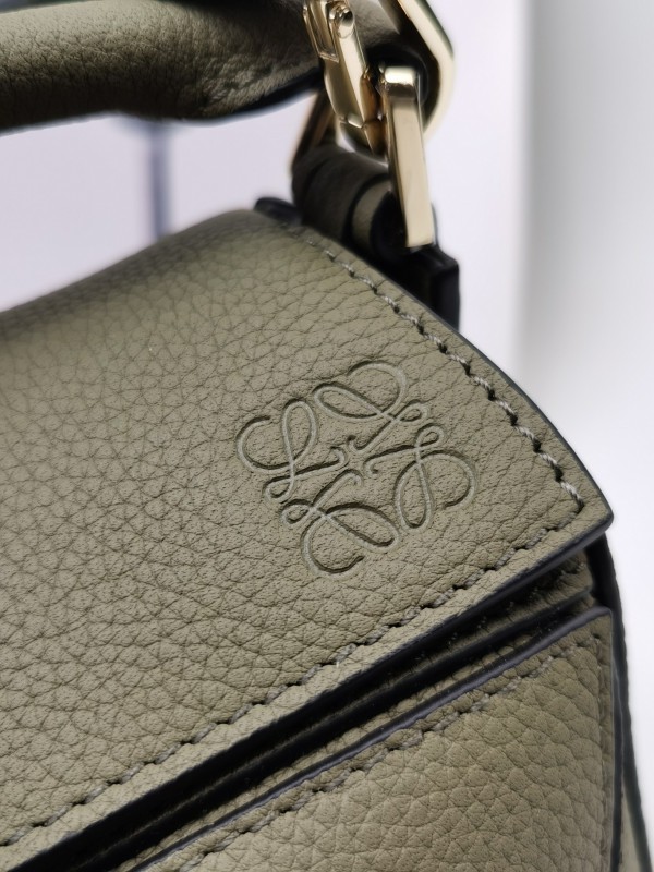 Loewe 059 4