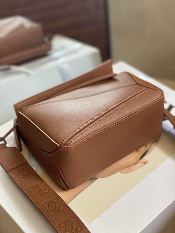 Loewe 085 4