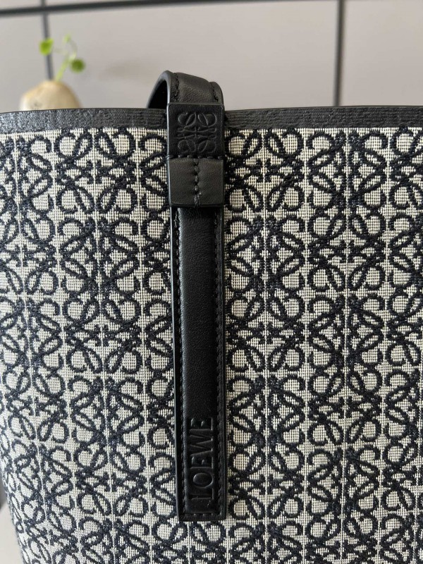 Loewe 094 4