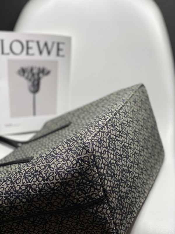 Loewe 114 4