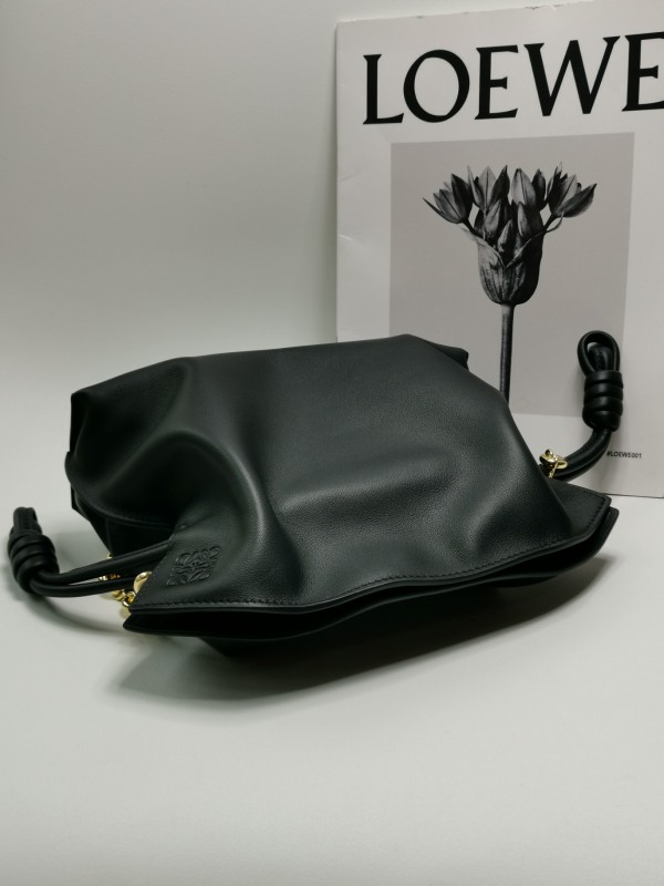 Loewe 144 4