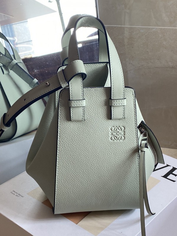 Loewe 154 4