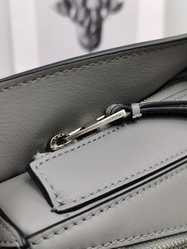 Loewe 158 4