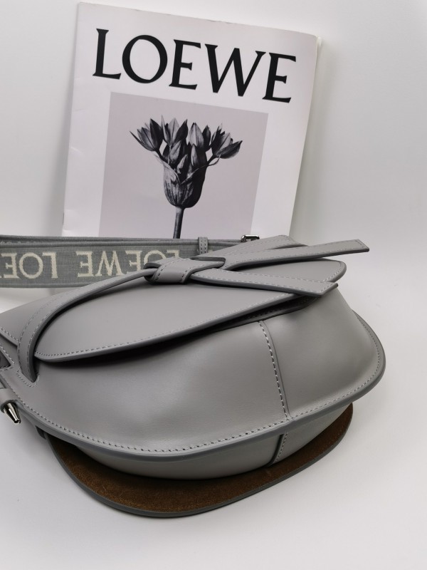 Loewe 163 4