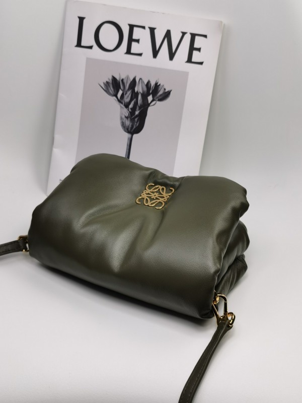 Loewe 168 4