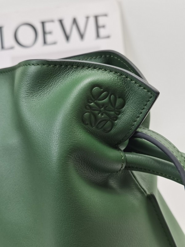 Loewe 176 4