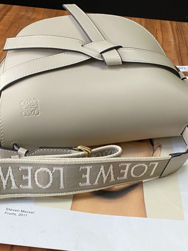 Loewe 186 4