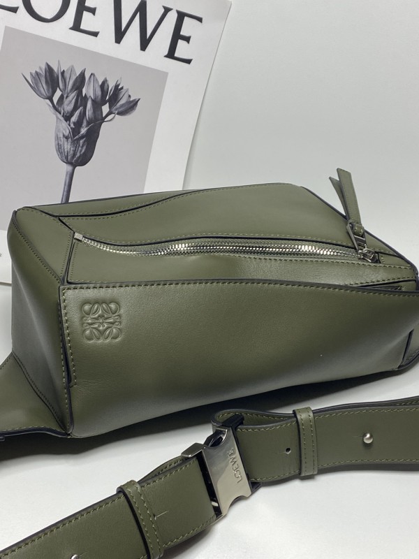 Loewe 217 4