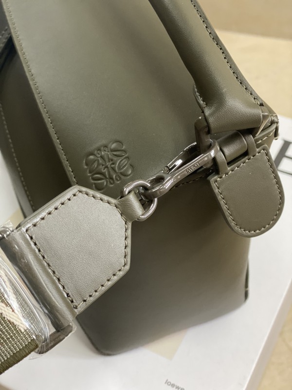Loewe 250 4