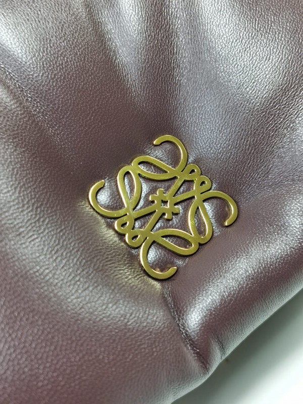 Loewe 252 4