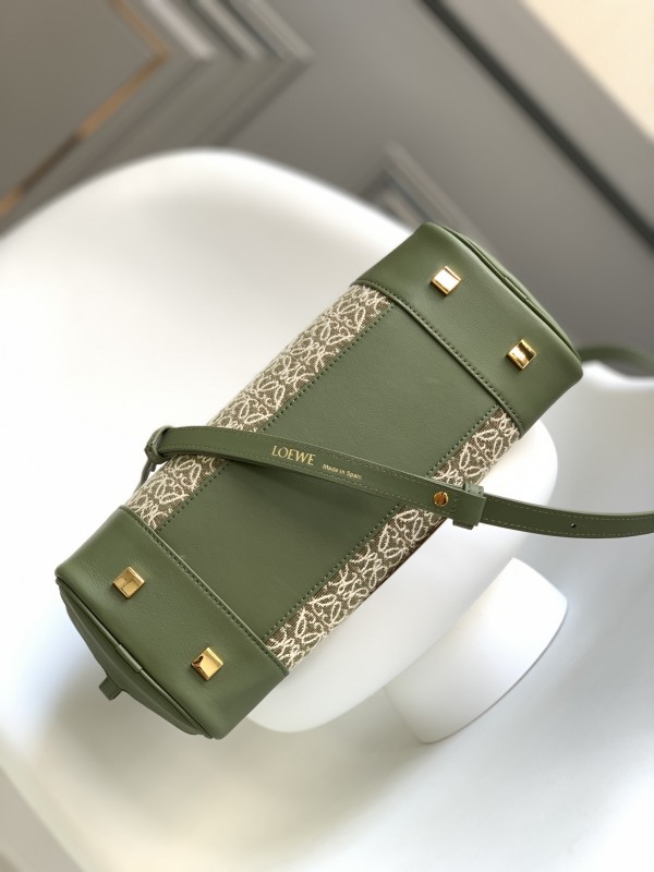 Loewe 258 4