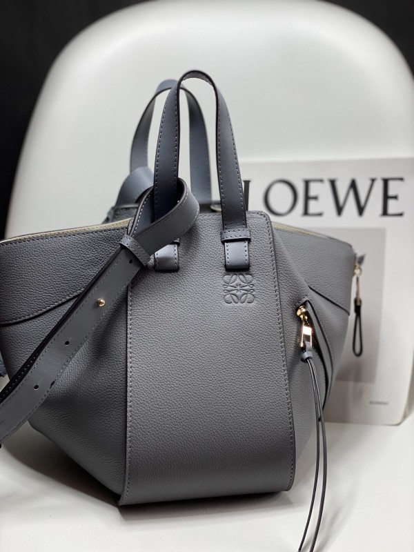 Loewe 261 4