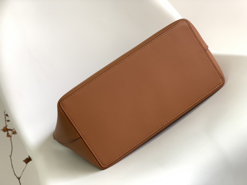 Loewe 267 4