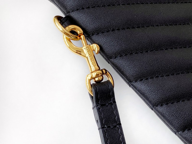 YSL 047 4