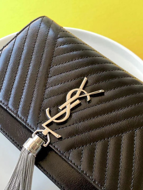 YSL 104 4