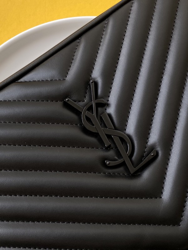 YSL 127 4