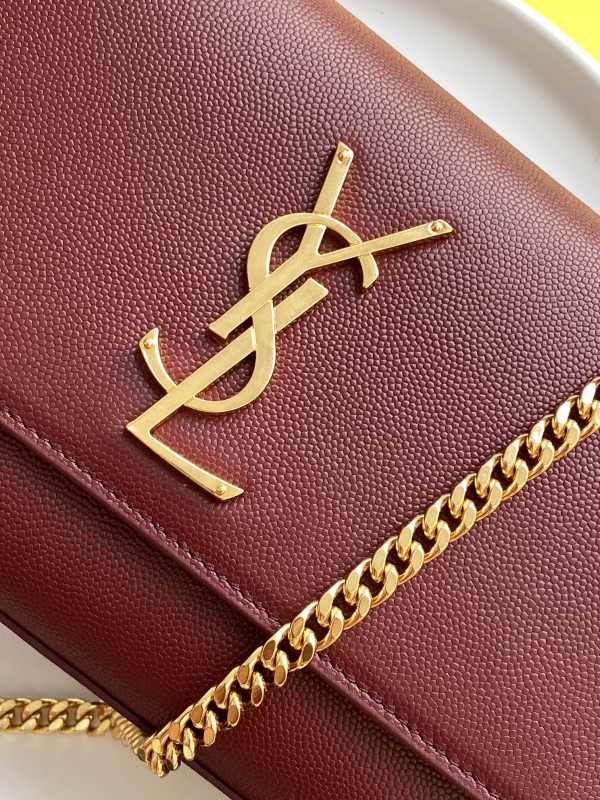 YSL 136 4