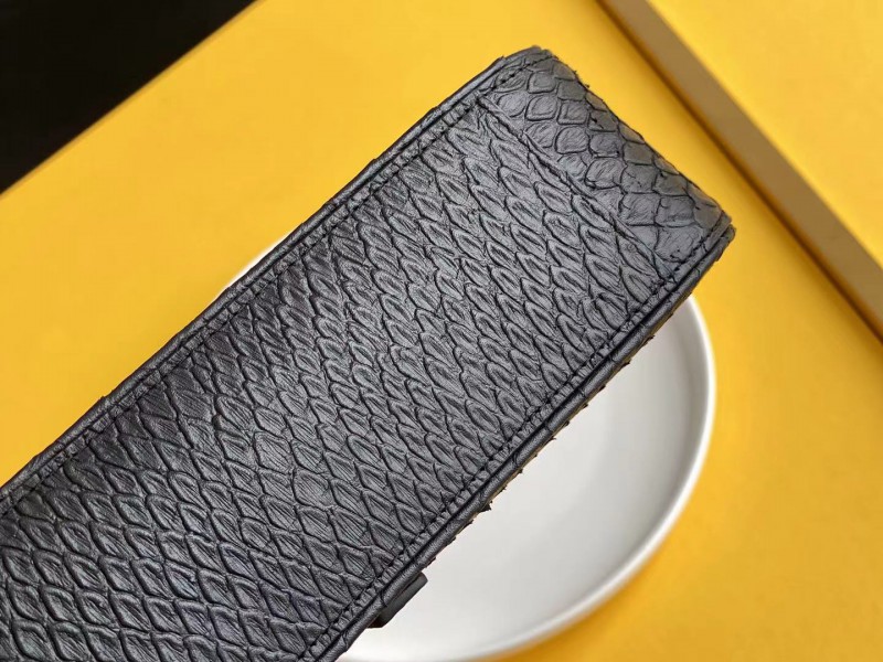 YSL 160 4