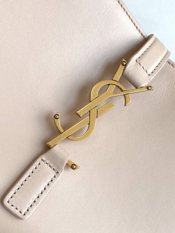 YSL 161 4