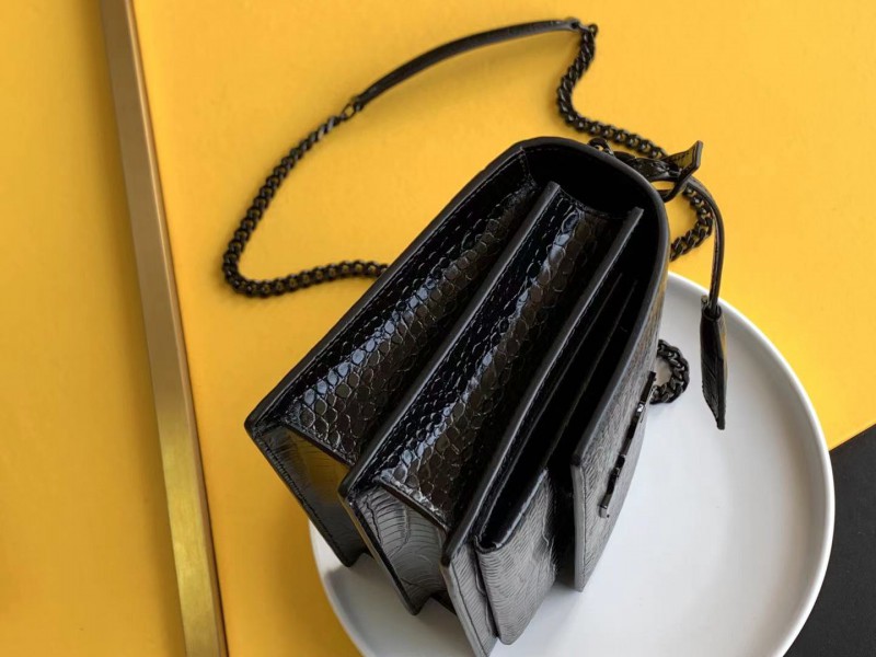 YSL 182 4