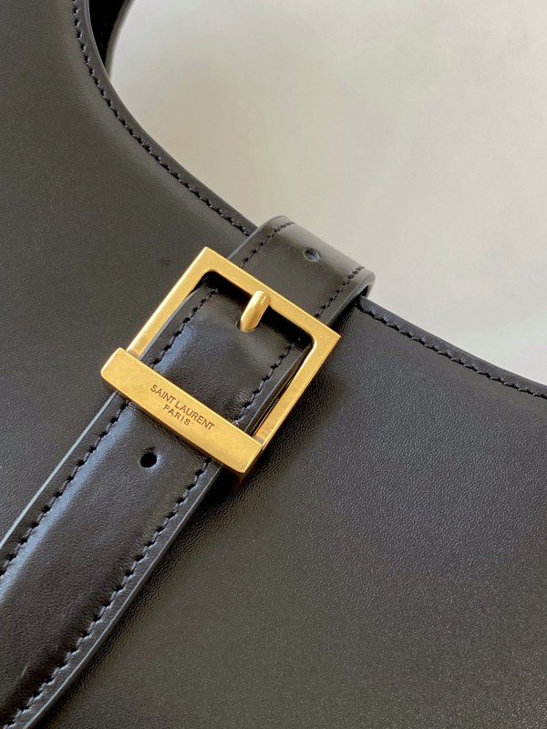 YSL 217 4
