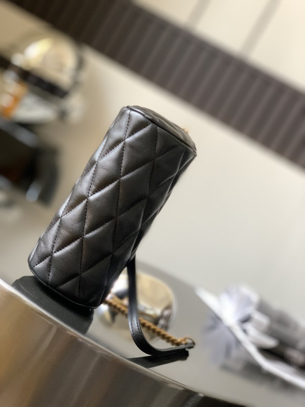 YSL 260 4