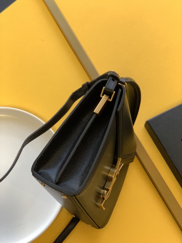 YSL 300 4
