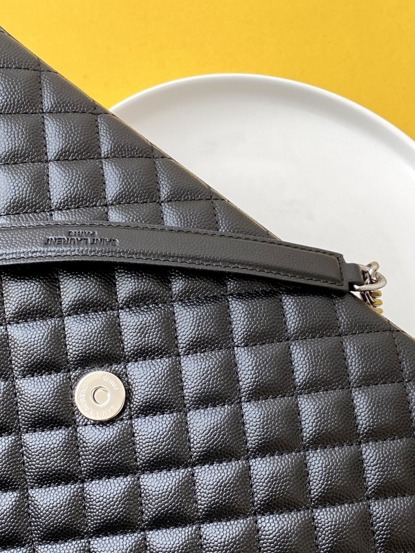YSL 371 4