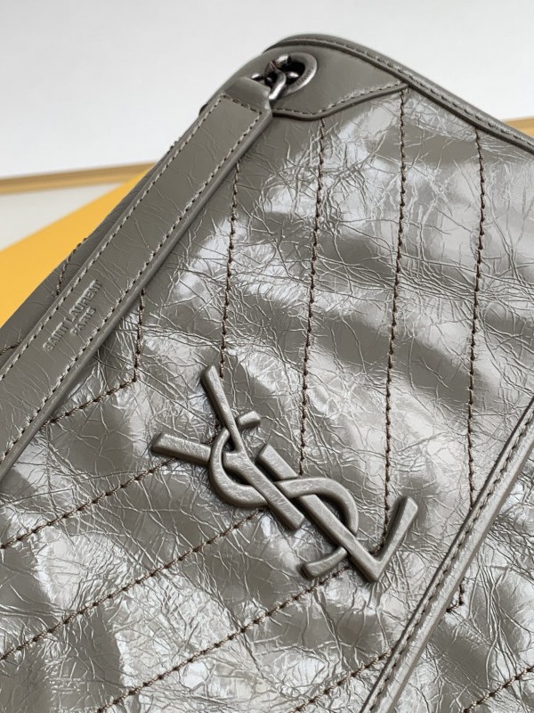 YSL 376 4
