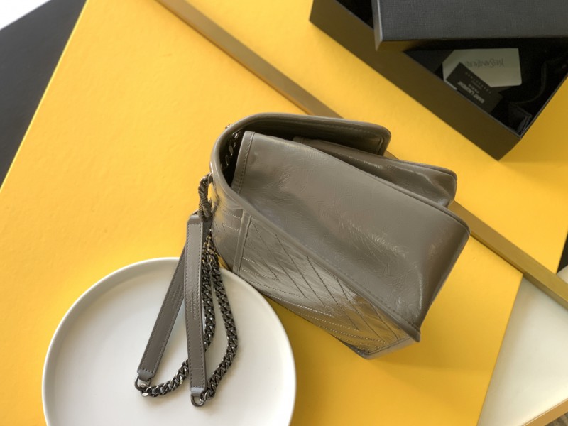 YSL 417 4