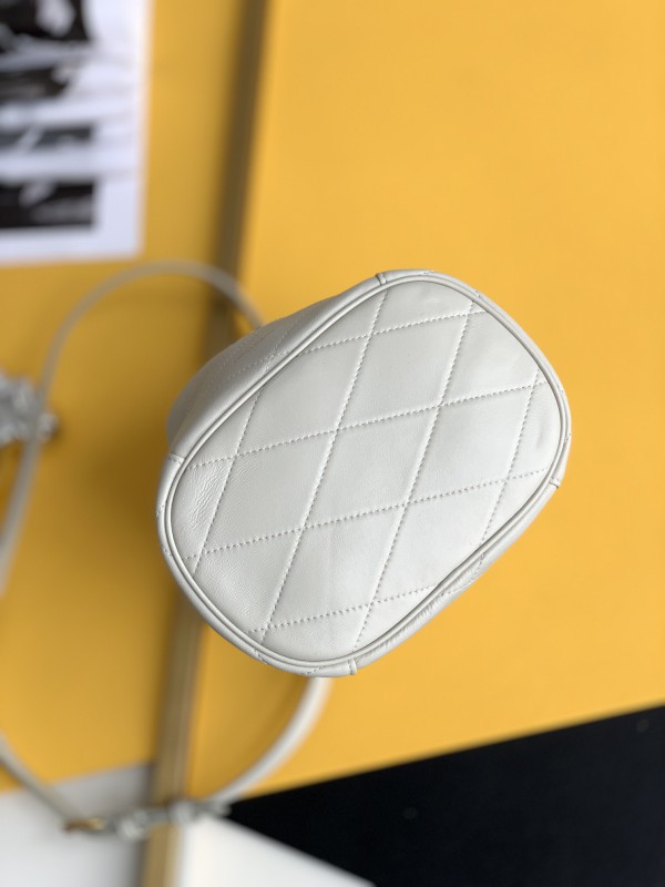 YSL 424 4