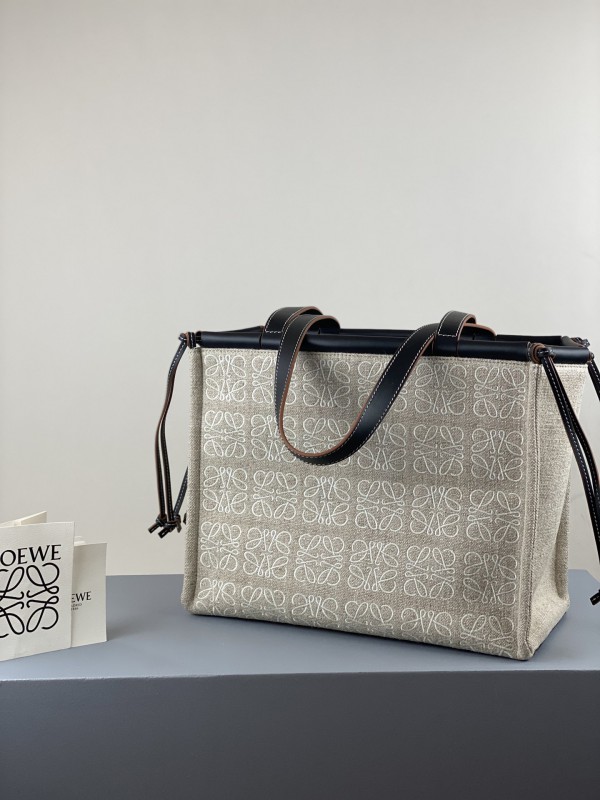 Loewe 122 4