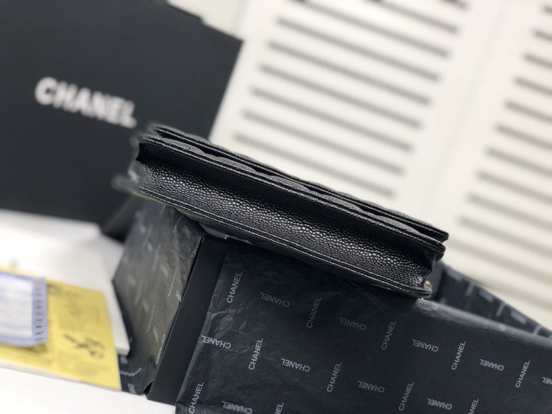 Chanel 004 4