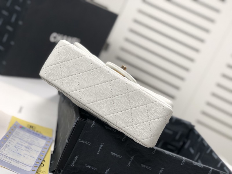 Chanel 024 4