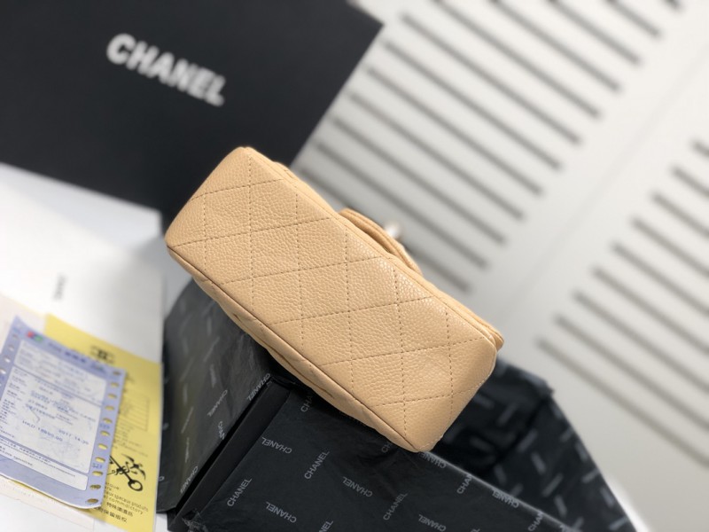 Chanel 040 4