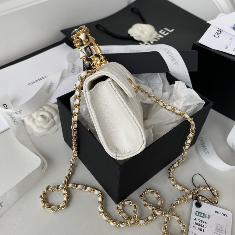 Chanel 103 4