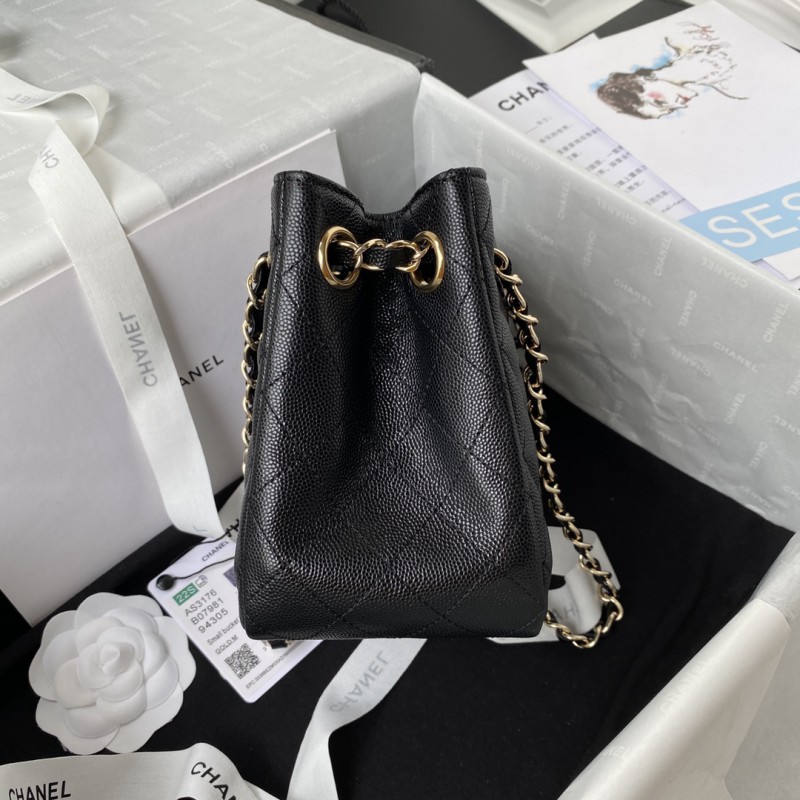 Chanel 200 4
