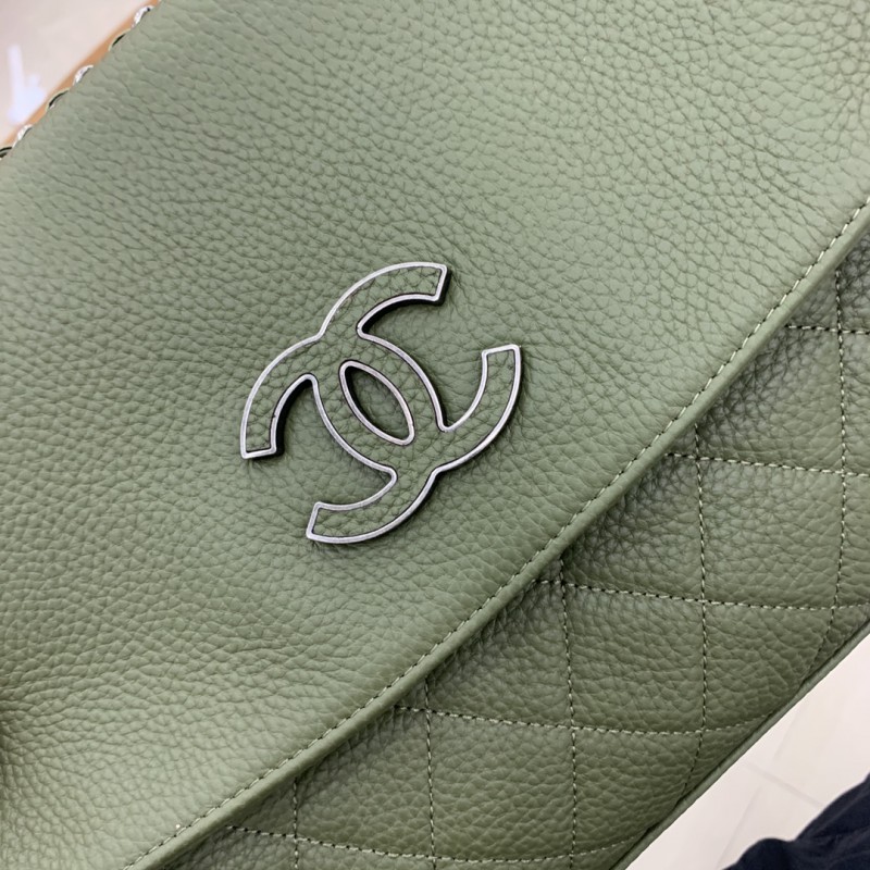 Chanel 256 4