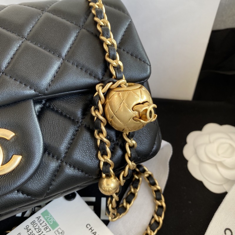 Chanel 400 4