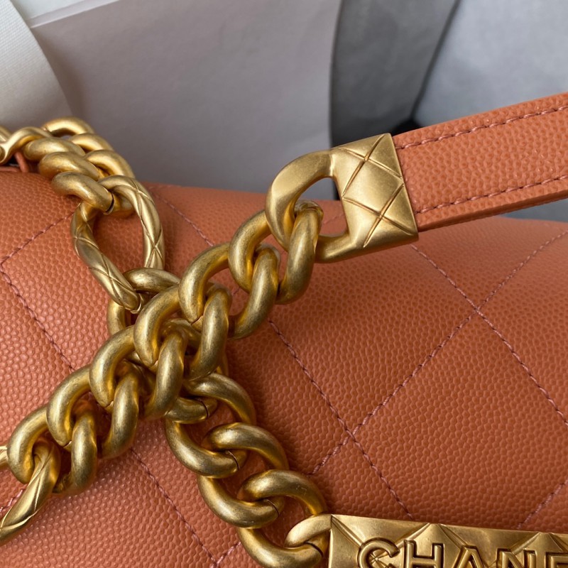 Chanel 546 4