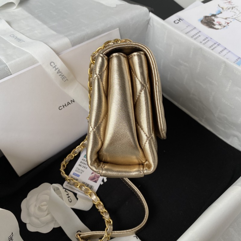 Chanel 581 4