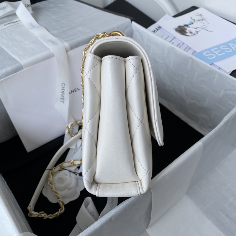 Chanel 582 4