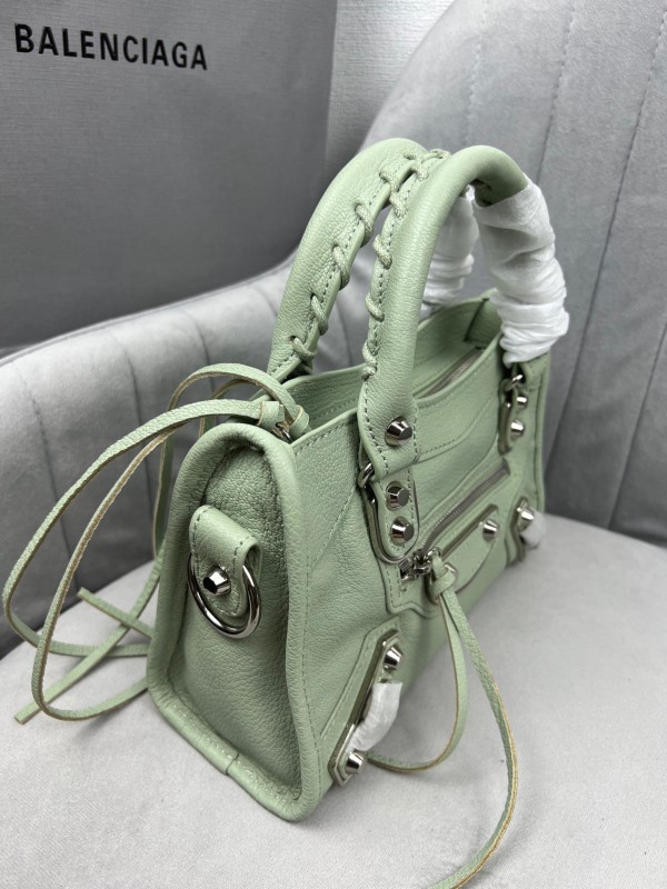 Balenciaga 020 5