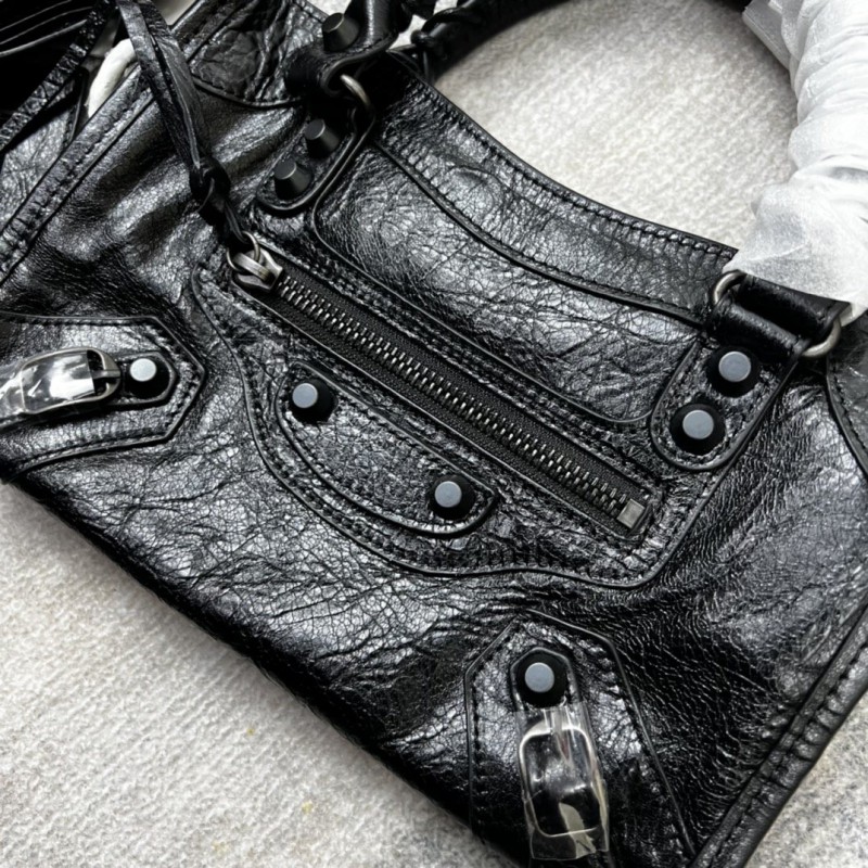 Balenciaga 157 5
